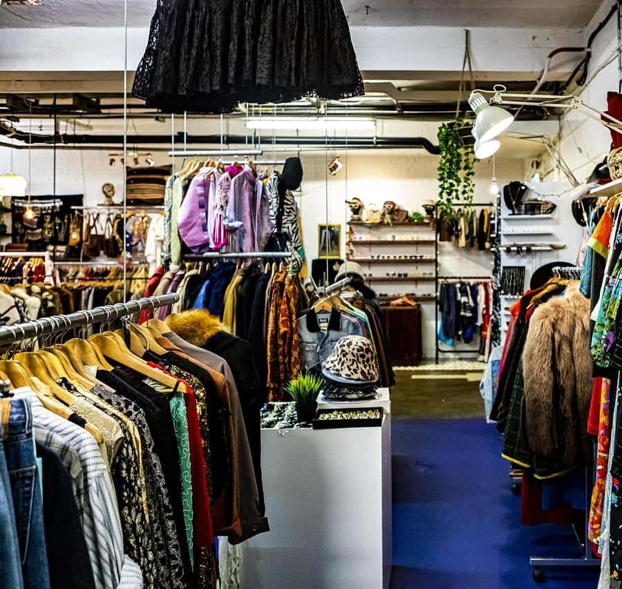 Dongmyo Flea Market Vintage Vibes Local Guided Tour GetYourGuide