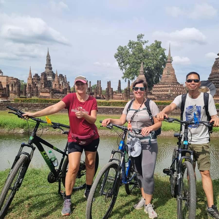 Sukhothai: tour in bicicletta di un'intera giornata nel parco