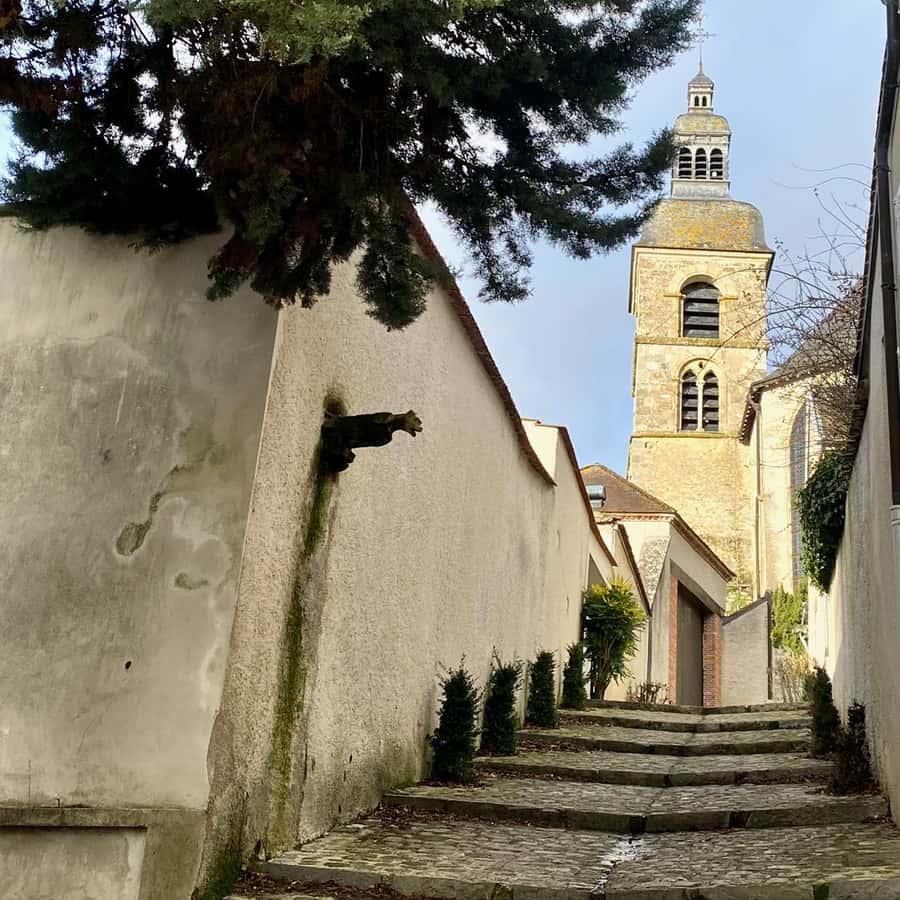 Colagem de mídia