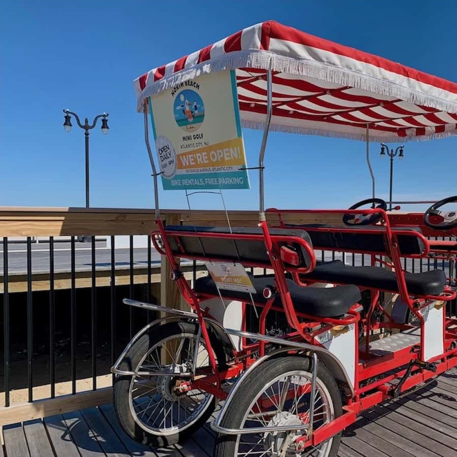 Atlantic City: Surrey Bike Rental