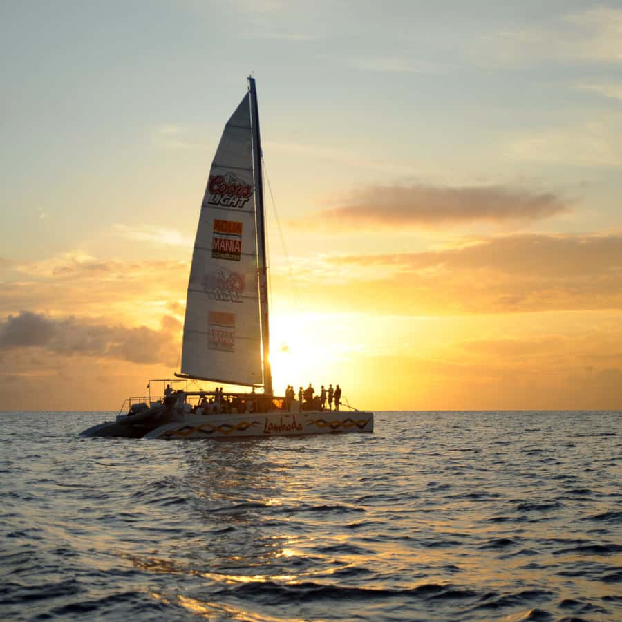 Simpson Bay: Lambada Sunset Cruise of Sint Maarten