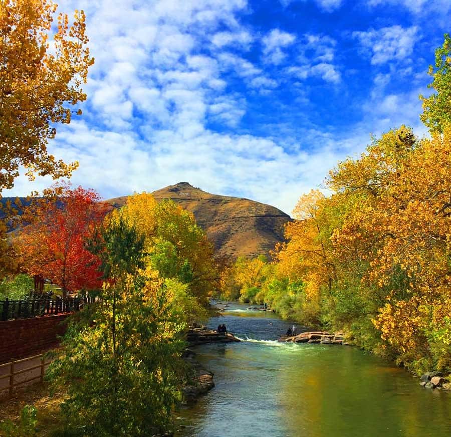 Denver: Red Rocks Amphitheater and Mount Evans Tour