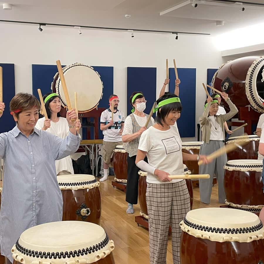 京都発：大阪での日本太鼓ワークショップ | GetYourGuide