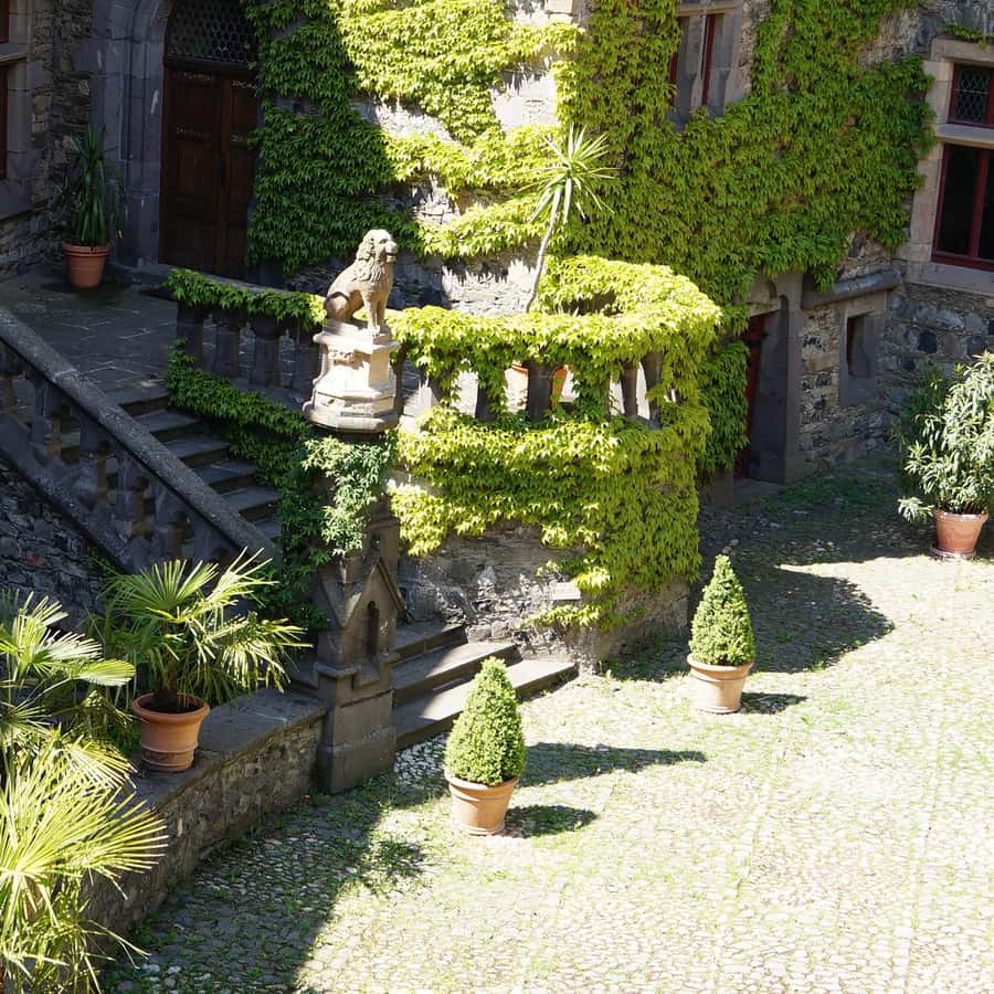 Colagem de mídia