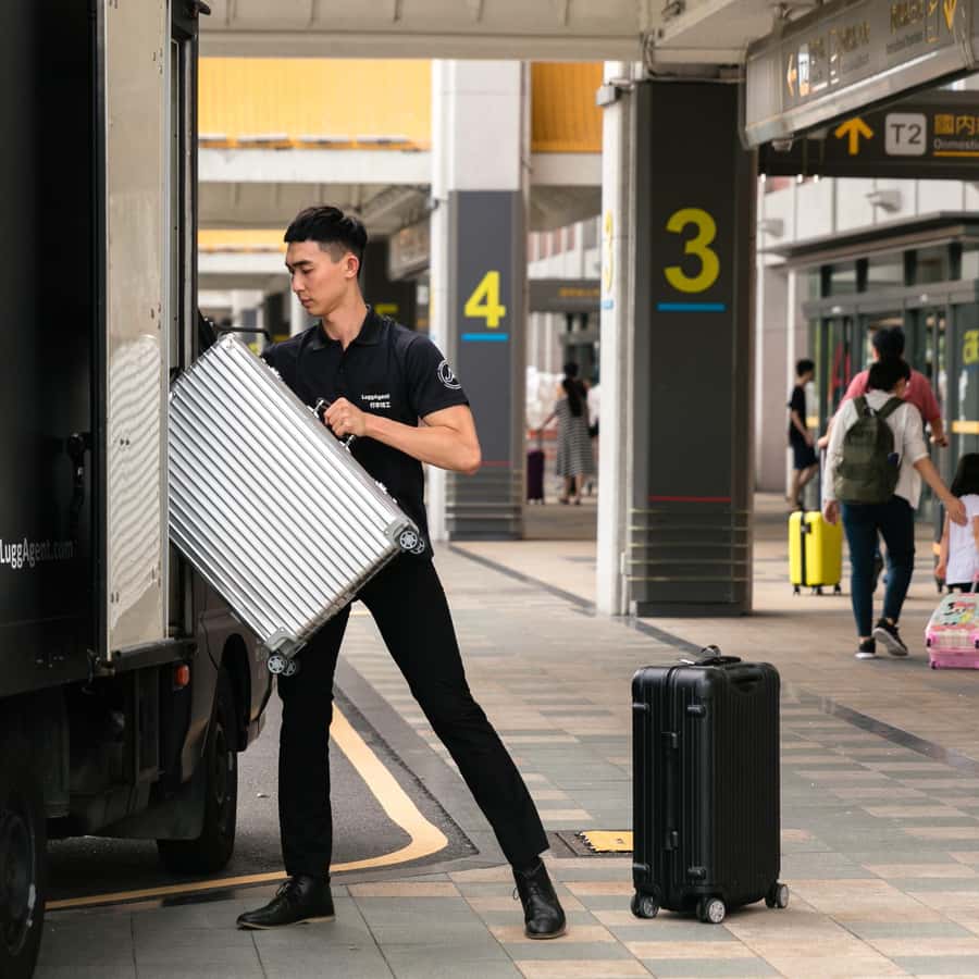 Excess Baggage Shipping Luggage To Cruise Ship London: Same-Day