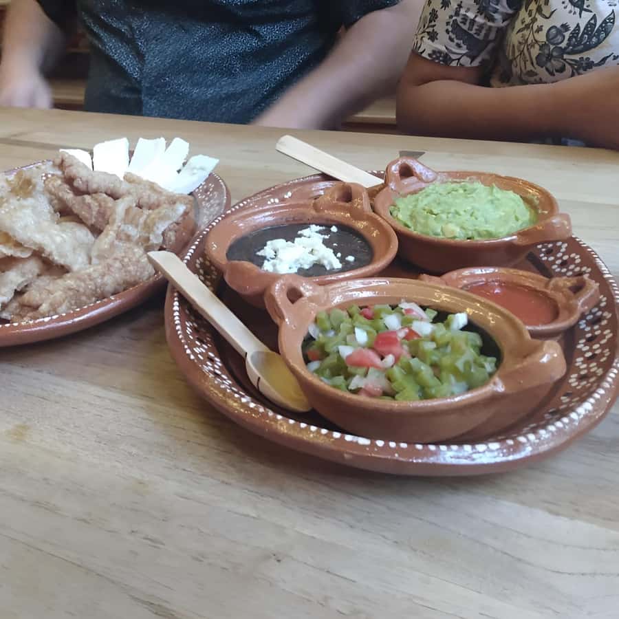 Zona Rosa Mexico City Nightlife: Tacos and LGBT Bar Tour