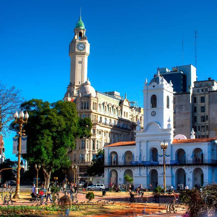 Colagem de mídia