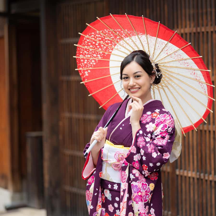 Experiência exclusiva de quimono premium (Furisode/Hakama) em Quioto