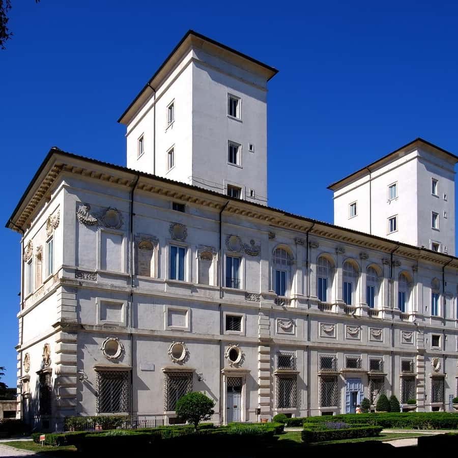 Collage di media