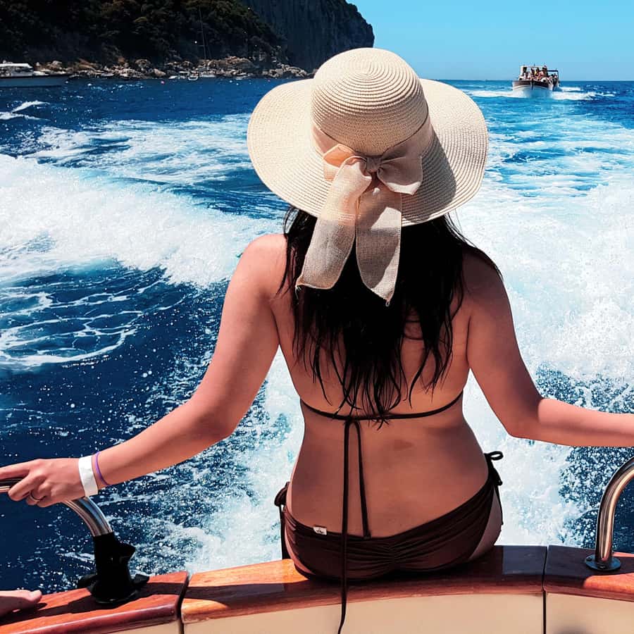 Sorrento Coast 2 Hours Shared Boat Tour with Swimming Stop