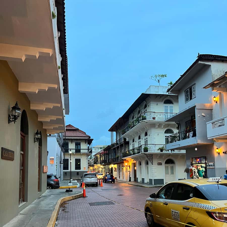 Colagem de mídia