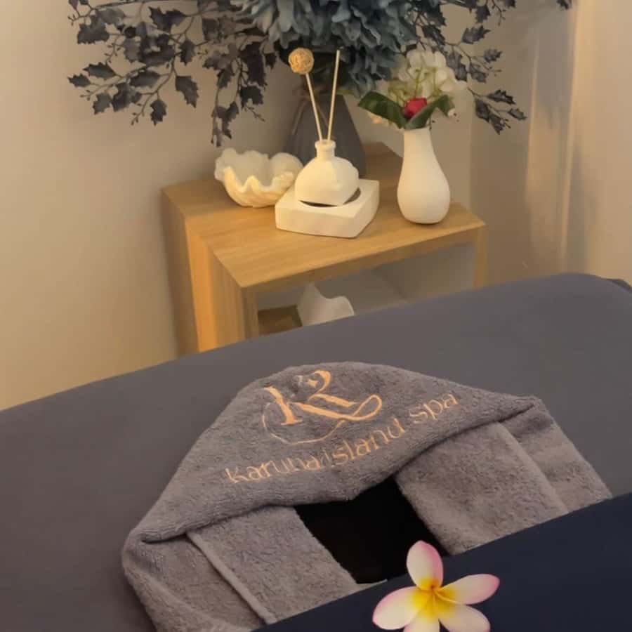 バリ島発：ヌサペニダでマンタと一緒に泳ぐ | GetYourGuide