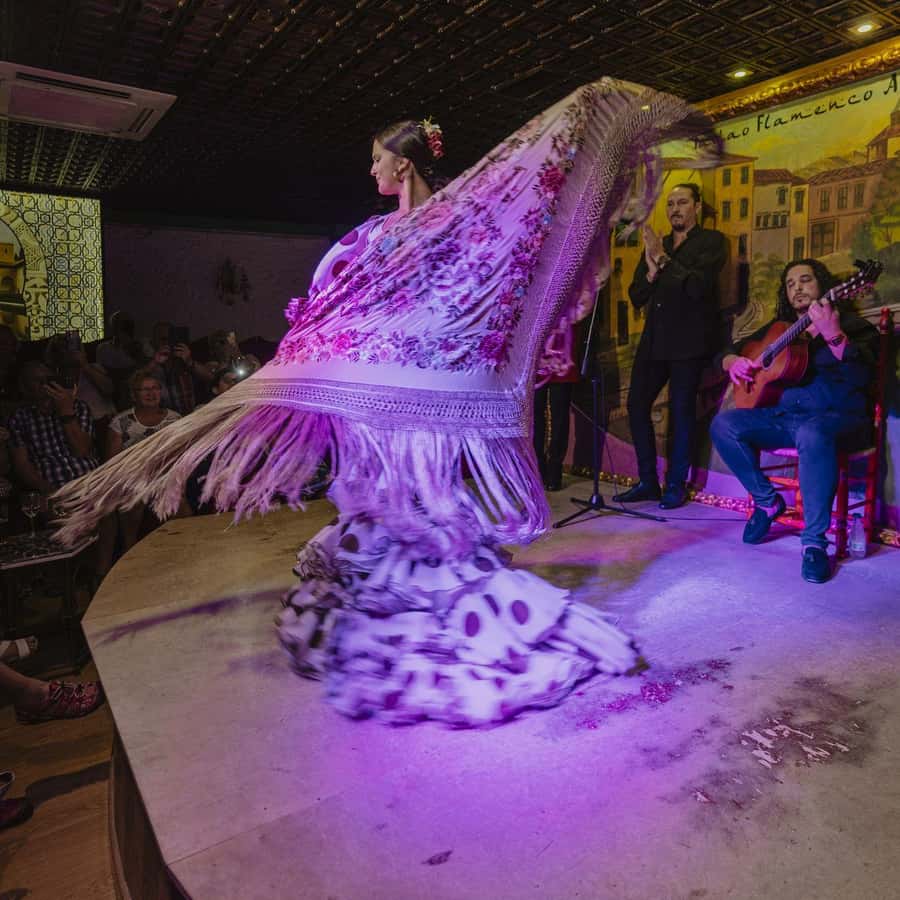 Colagem de mídia