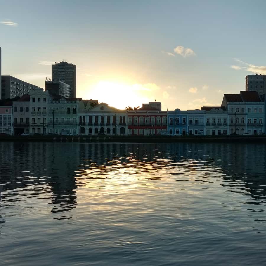 Colagem de mídia