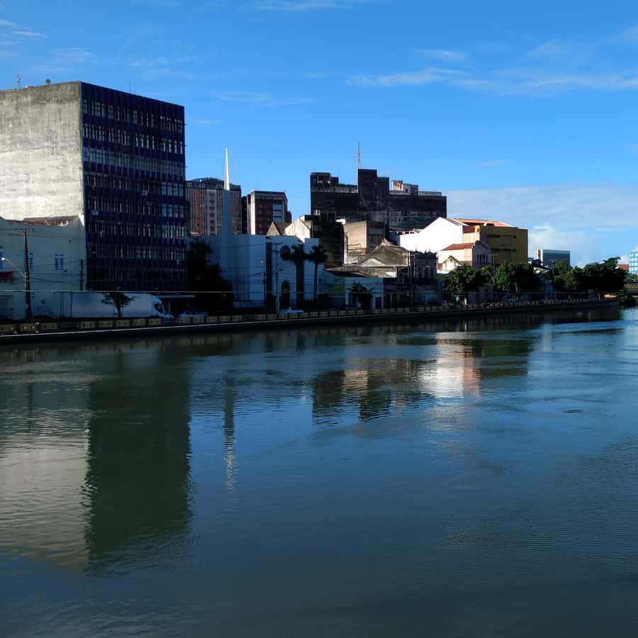 Colagem de mídia