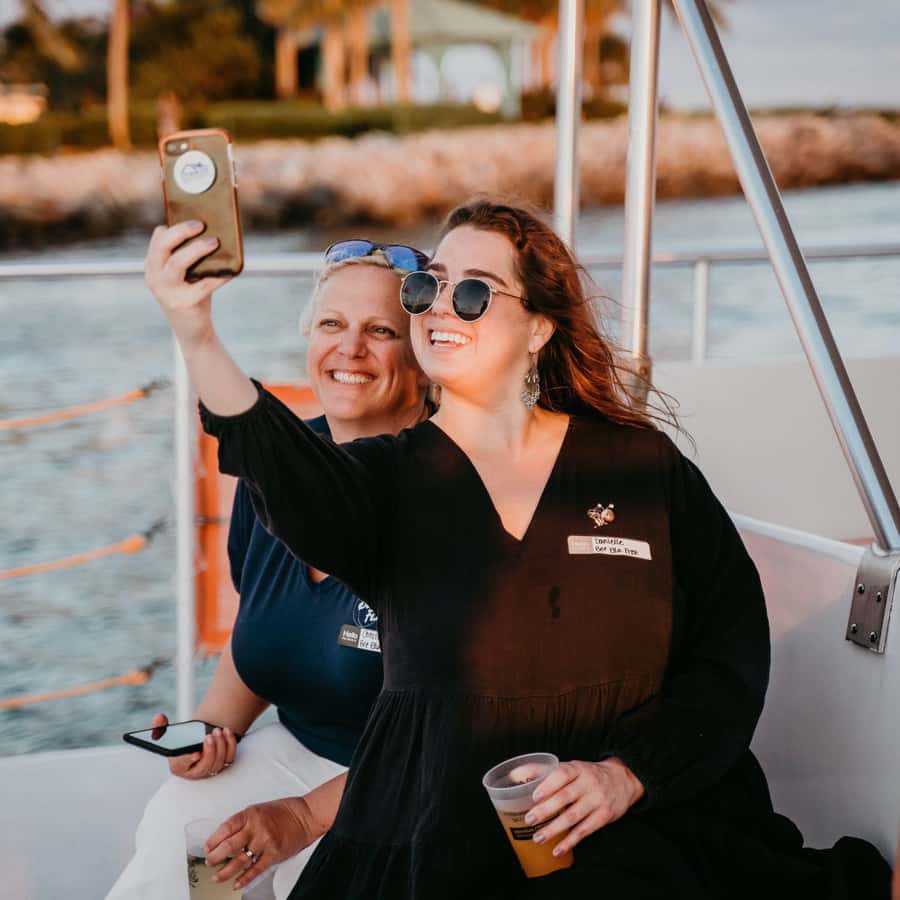 Palm Beach: Sightseeing Catamaran Cruise