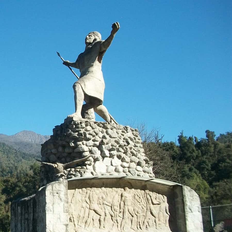 Colagem de mídia
