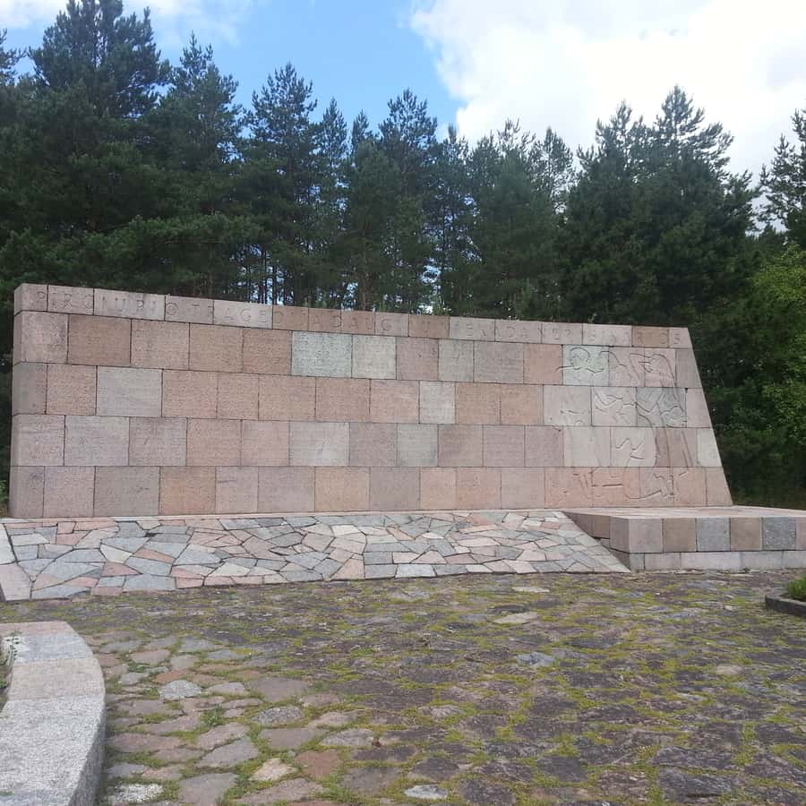 Colagem de mídia