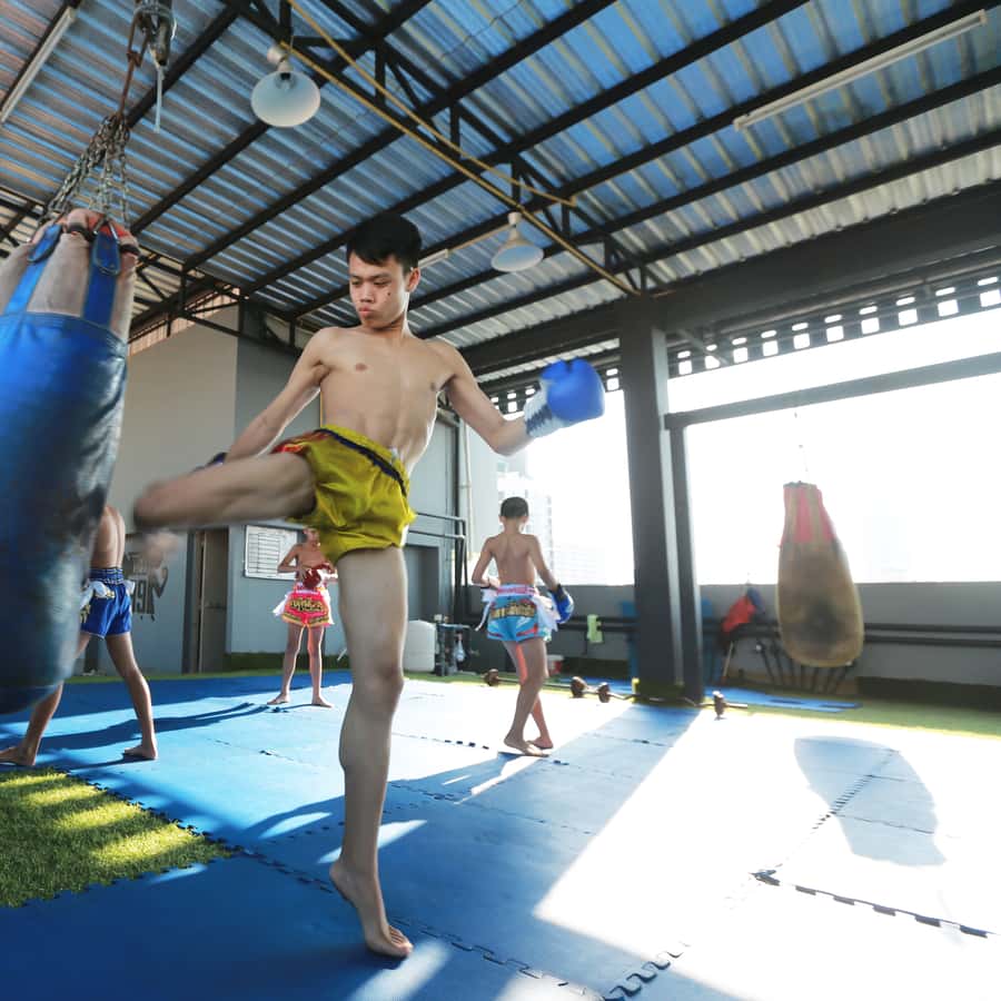 Leggings ichida porno rasmlar Lezbiyen ring jangi pornosini onlayn tomosha qiling