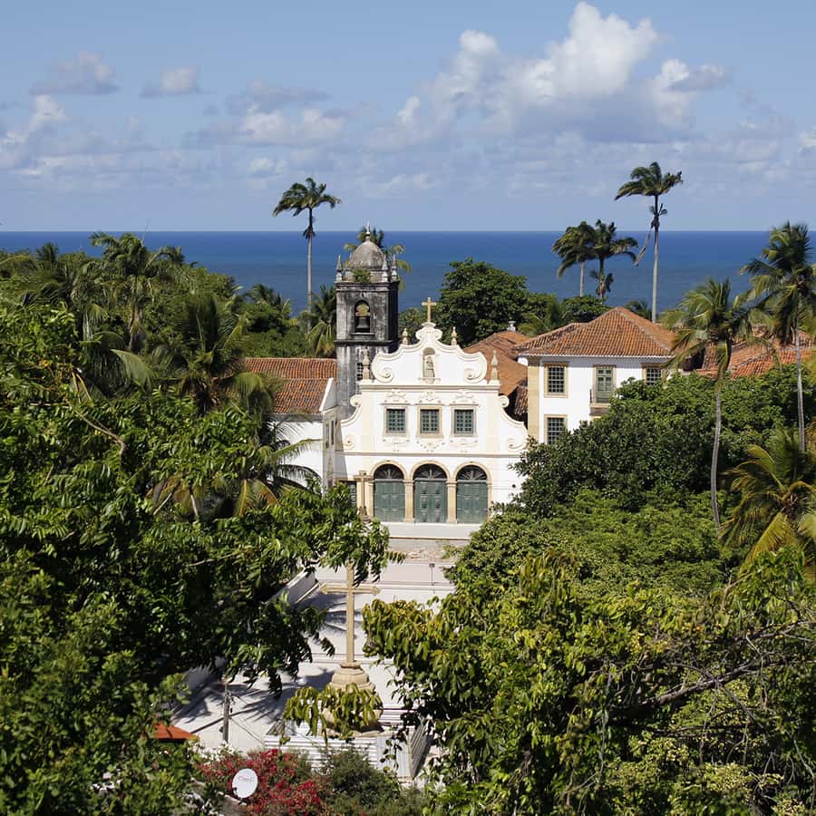 Colagem de mídia