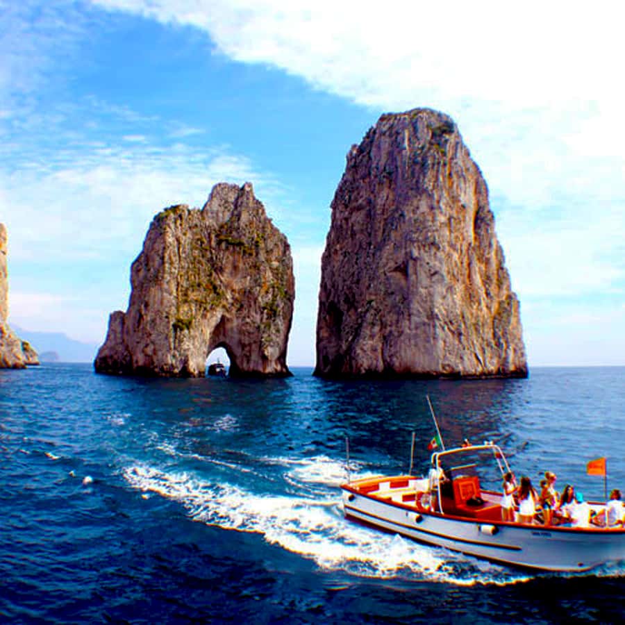 Capri: Island Boat Tour with Blue Grotto Stop