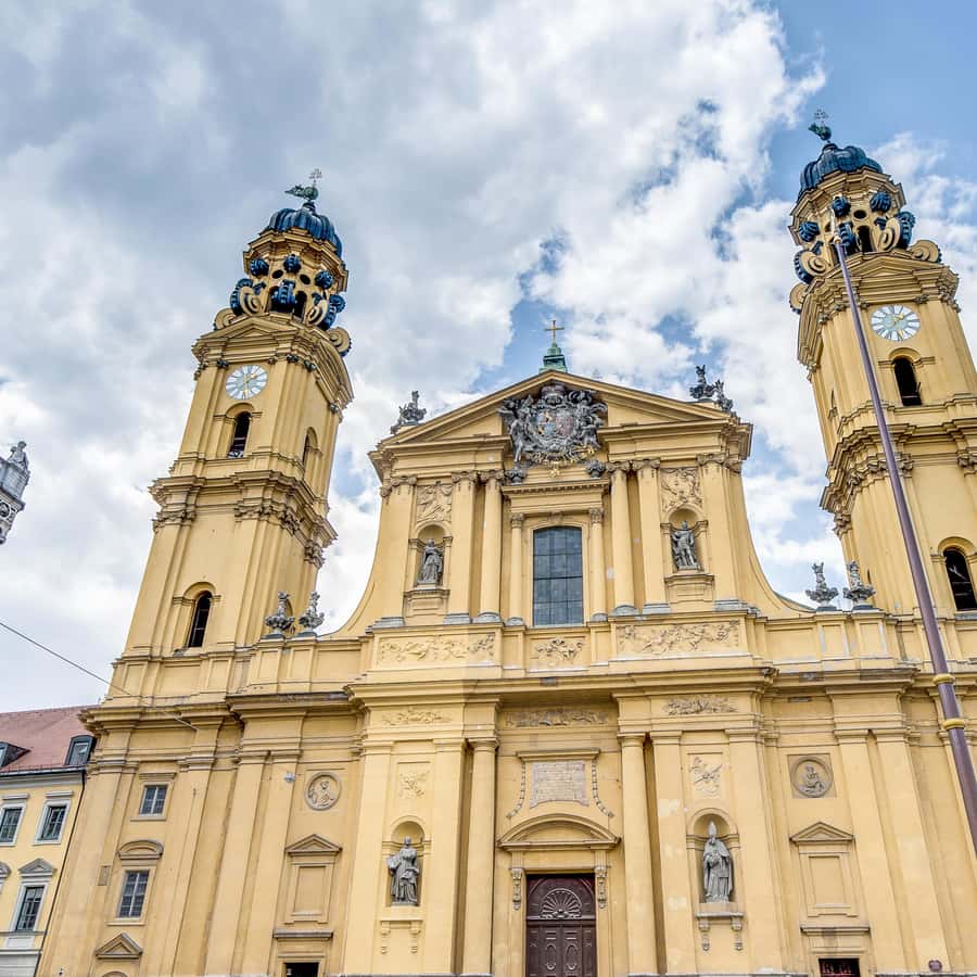 Kolaż medialny