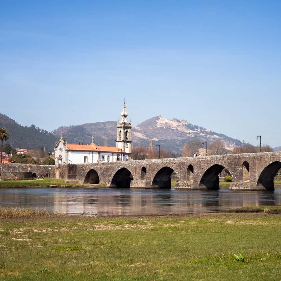Colagem de mídia
