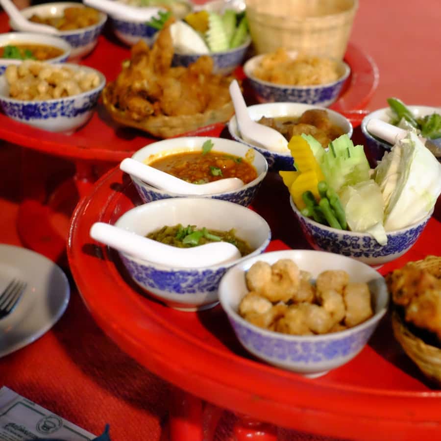 Chiang Mai Traditional Khan Toke Meal Cultural Performance