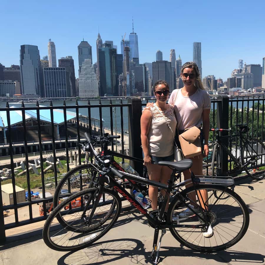 Brooklyn: 2-Hour Manhattan Brooklyn Bridges Bike Tour GetYourGuide