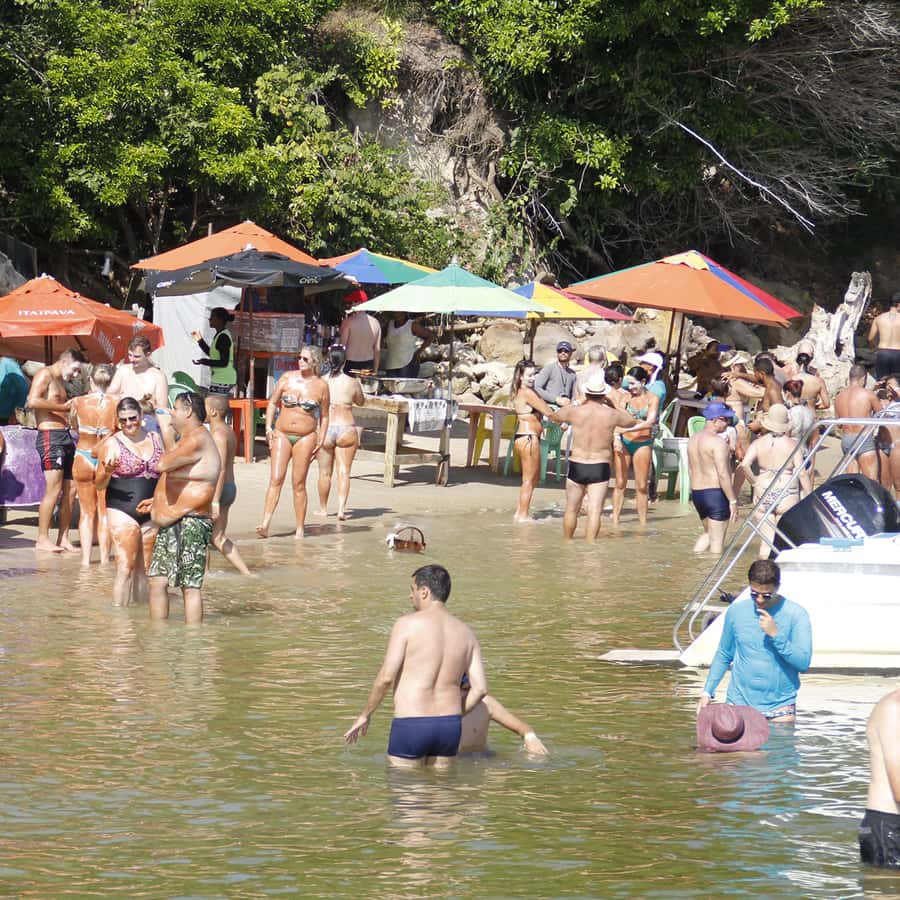 Colagem de mídia