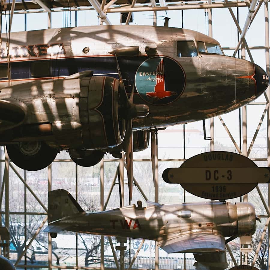 ワシントン DC: 自然史博物館と航空宇宙博物館ツアー | GetYourGuide