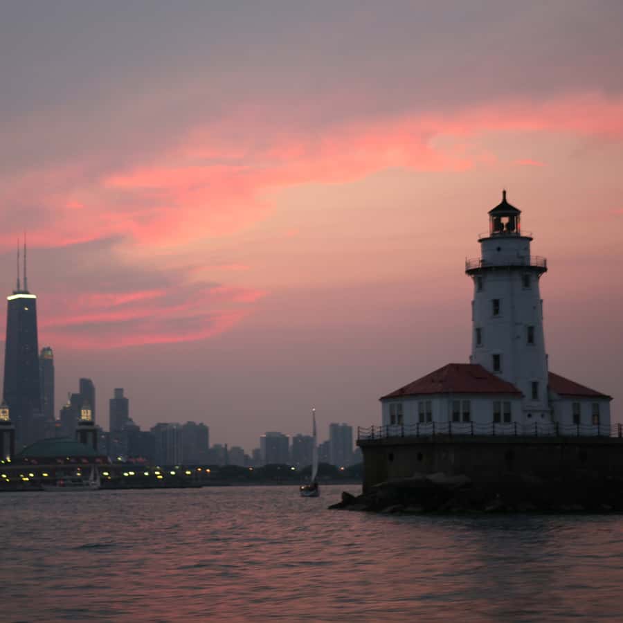Chicago: 90-Minute River and Lakefront Cruise at Night