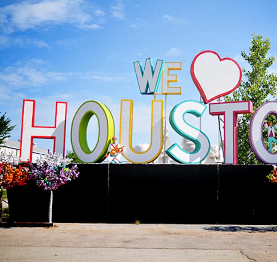 Houston: Mural Tour by Electric Cart