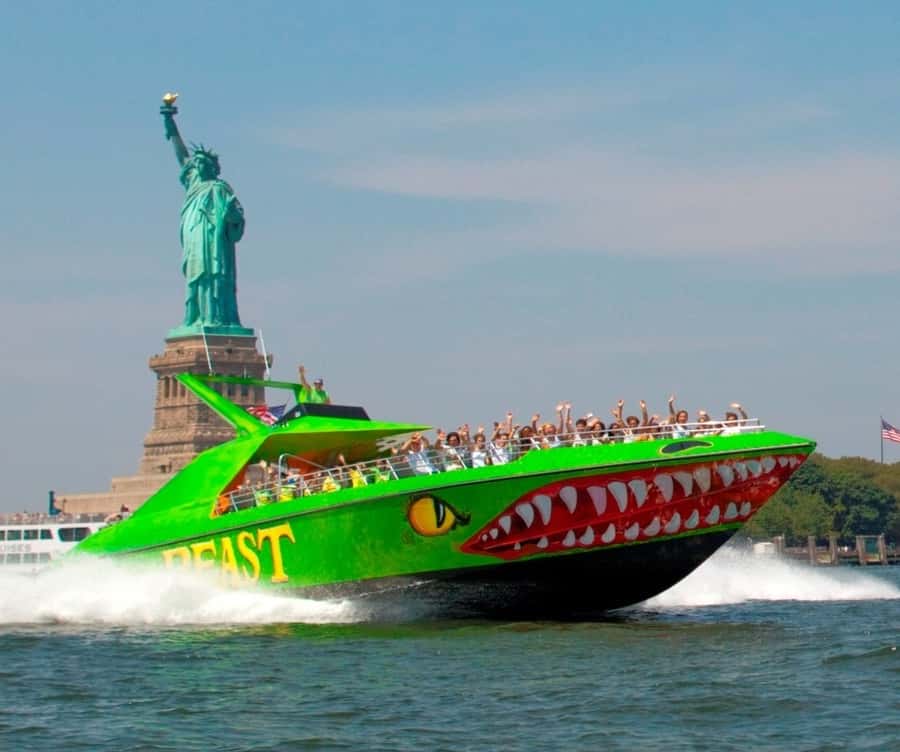 NYC: Circle Line Speedboat Skip the Box Office Ticket