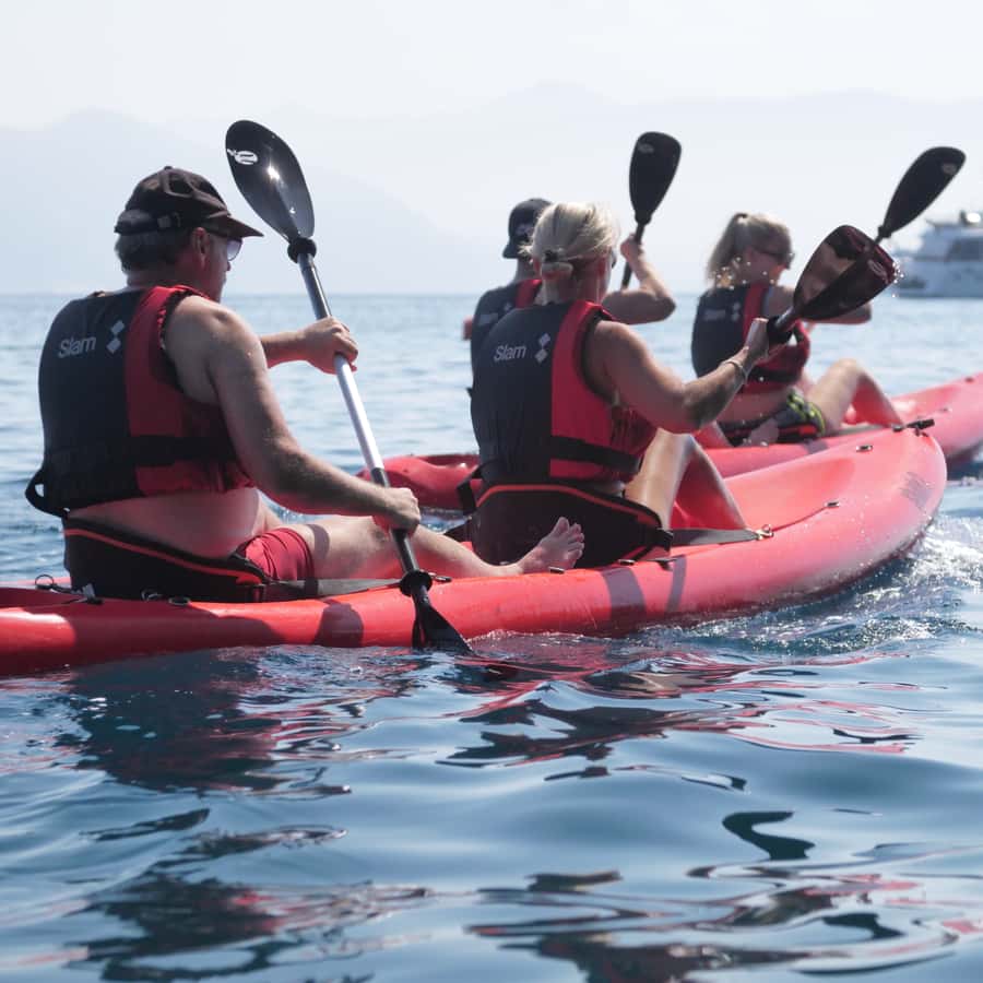 Easy Kayak Tour to Portofino with Optional Snorkeling