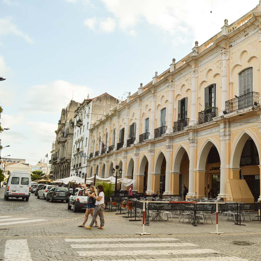 Colagem de mídia