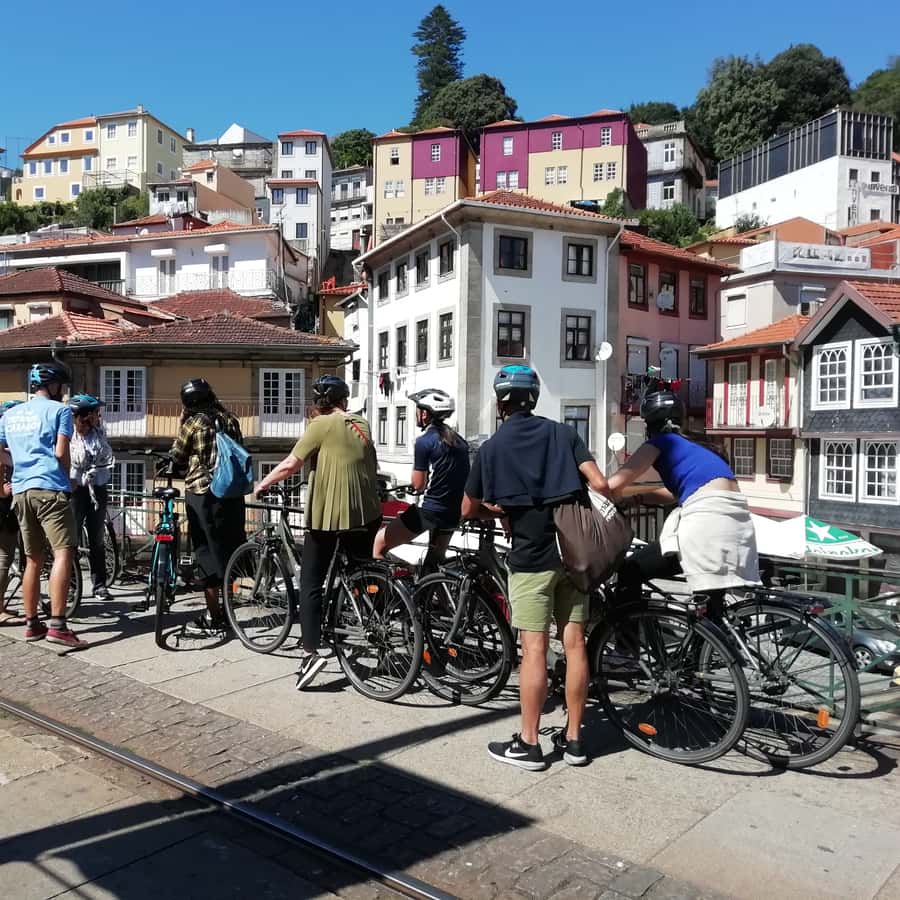 Colagem de mídia