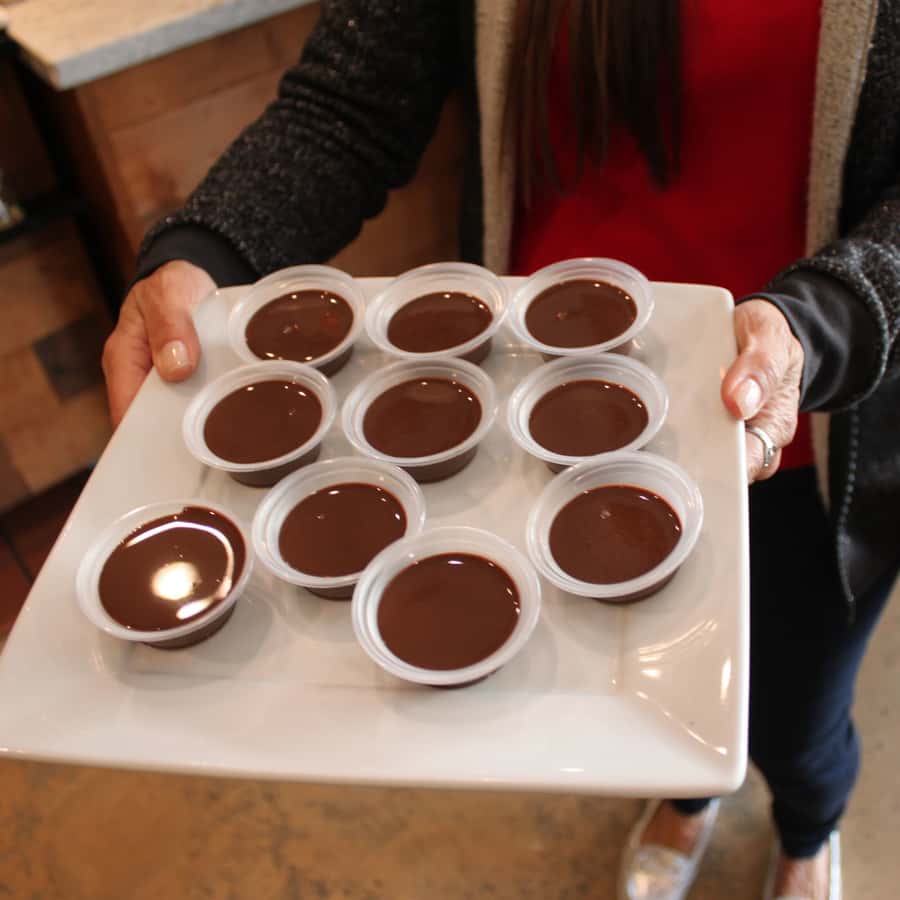 Los Angeles: Old Pasadena Food Tasting Walking Tour