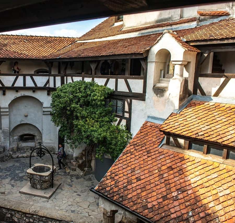 Colagem de mídia