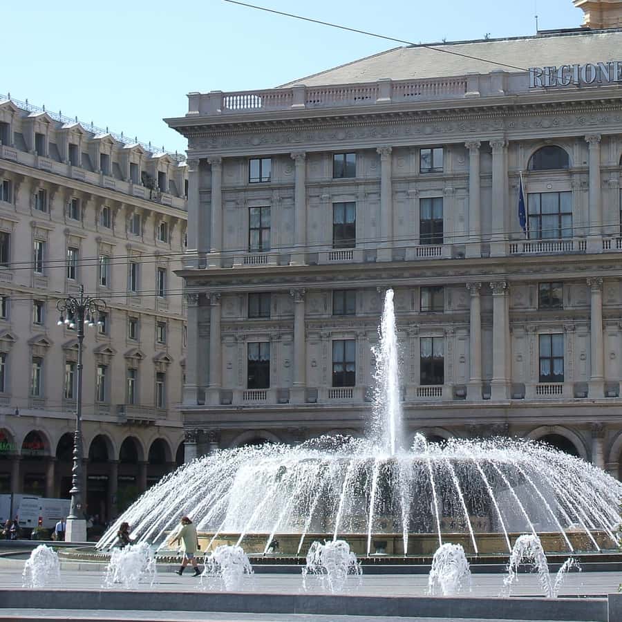Colagem de mídia