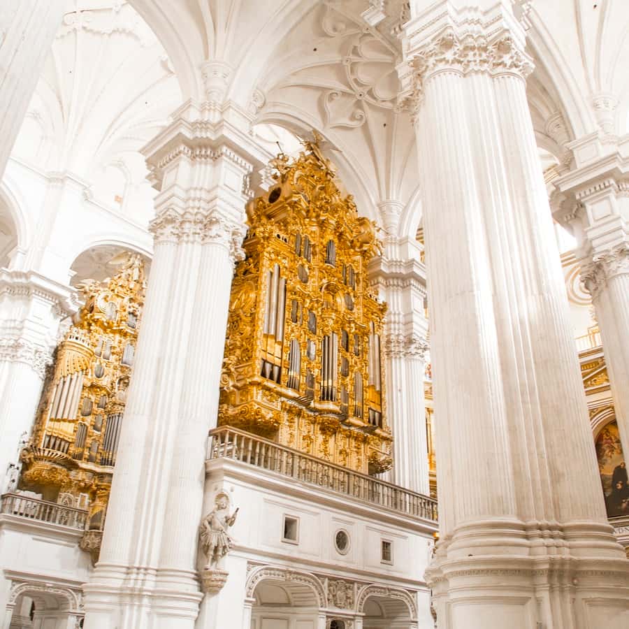 Colagem de mídia