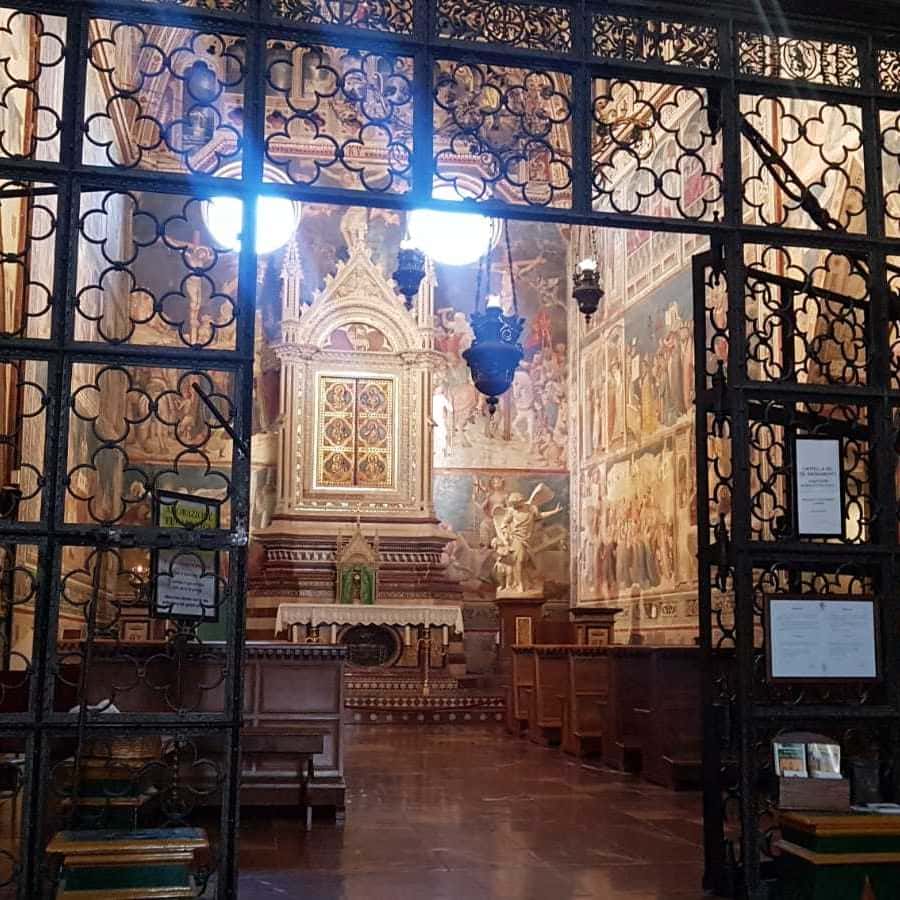 Colagem de mídia