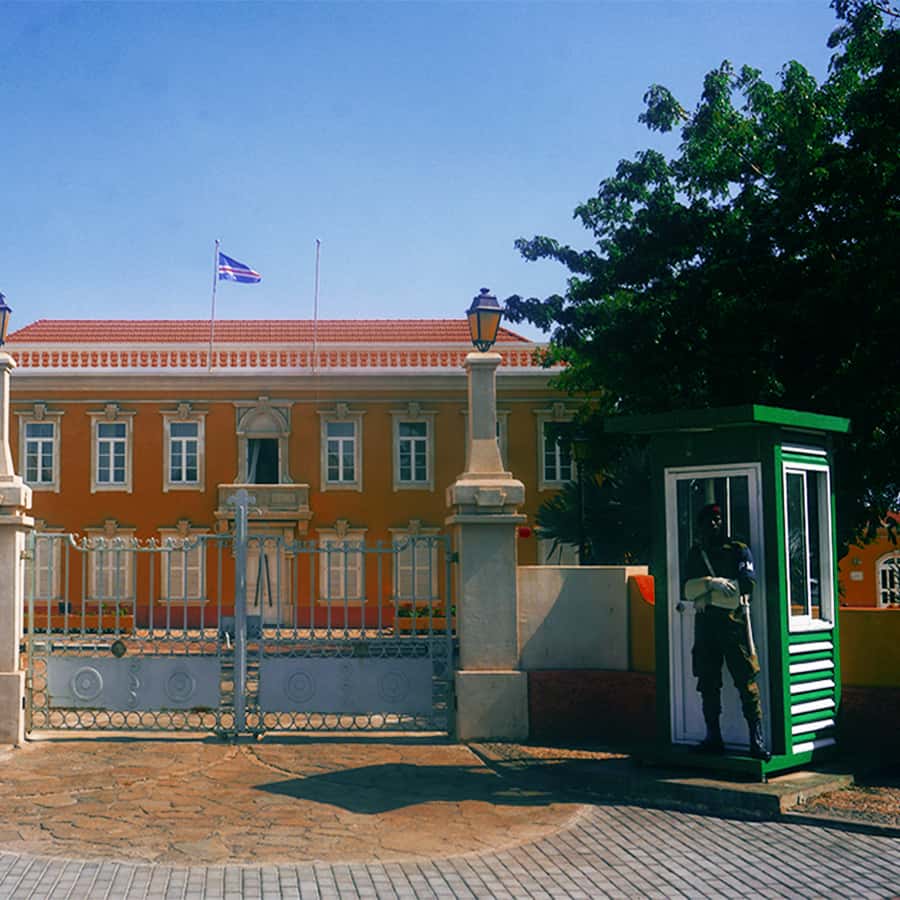 Colagem de mídia