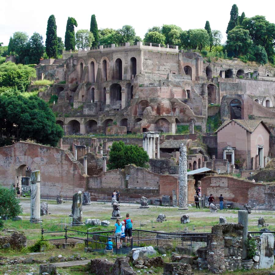 ローマ：コロッセオ、フォロ・ロマーノ、パラティーノの丘の