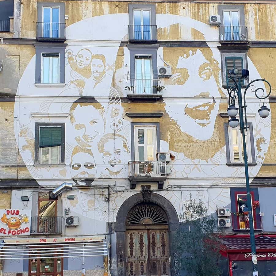 Collage di media