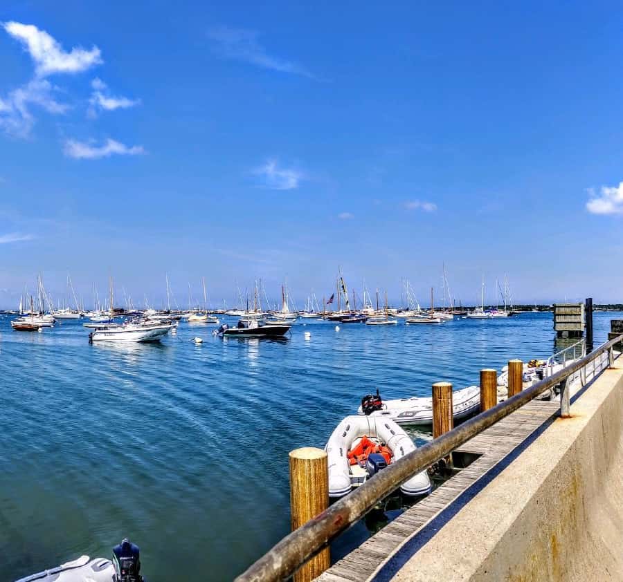 Boston: Martha's Vineyard Day Trip with Optional Island Tour