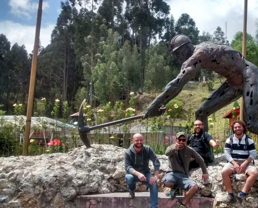 Colagem de mídia