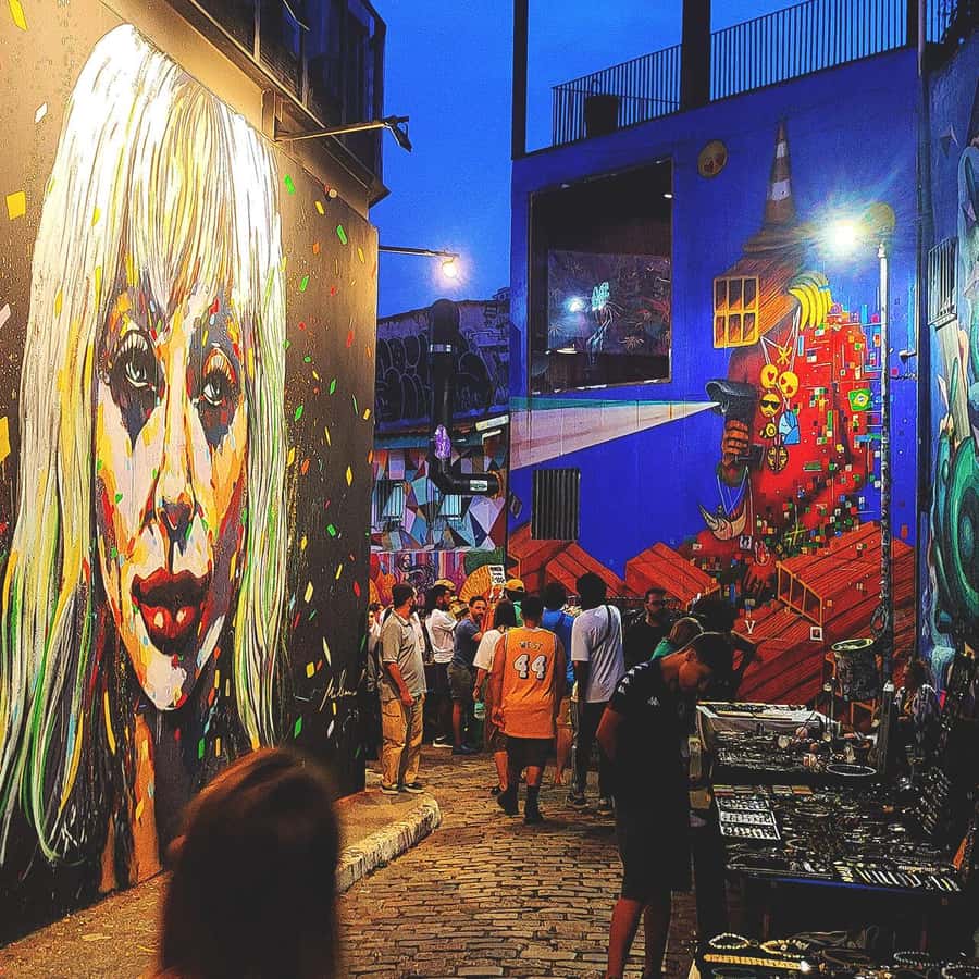 Colagem de mídia