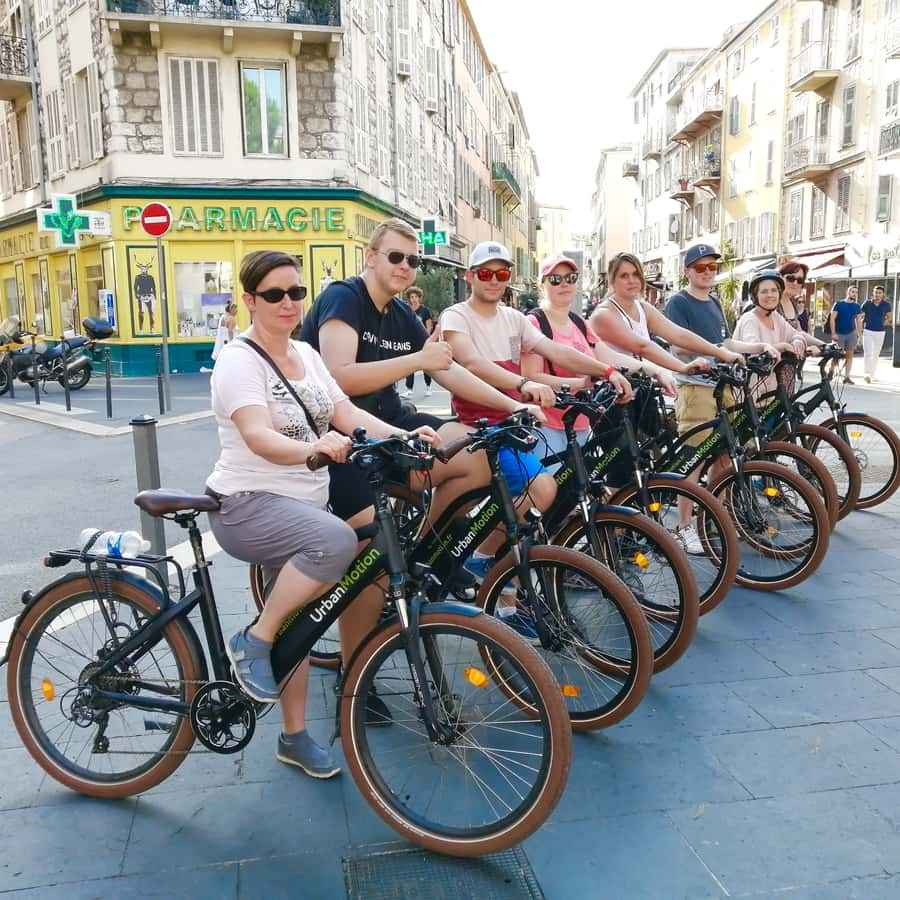 Nice 3Hrs by EBike: Essentials Oldest Districts Panoramas