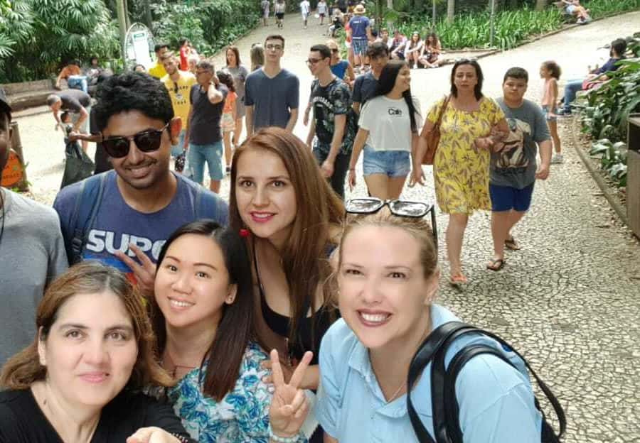 Colagem de mídia